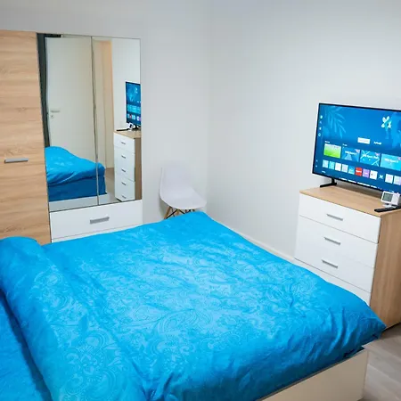 Apartment Plaza 8 Bucharest