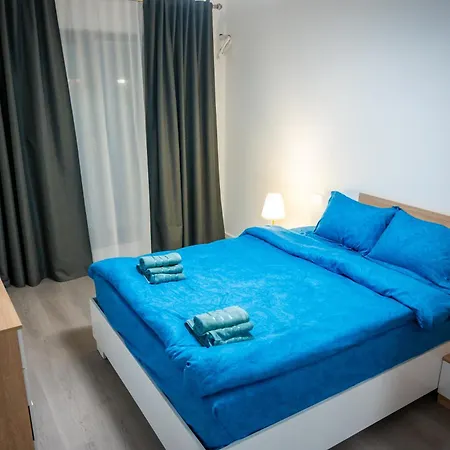 Plaza 8 Apartament Bucureşti